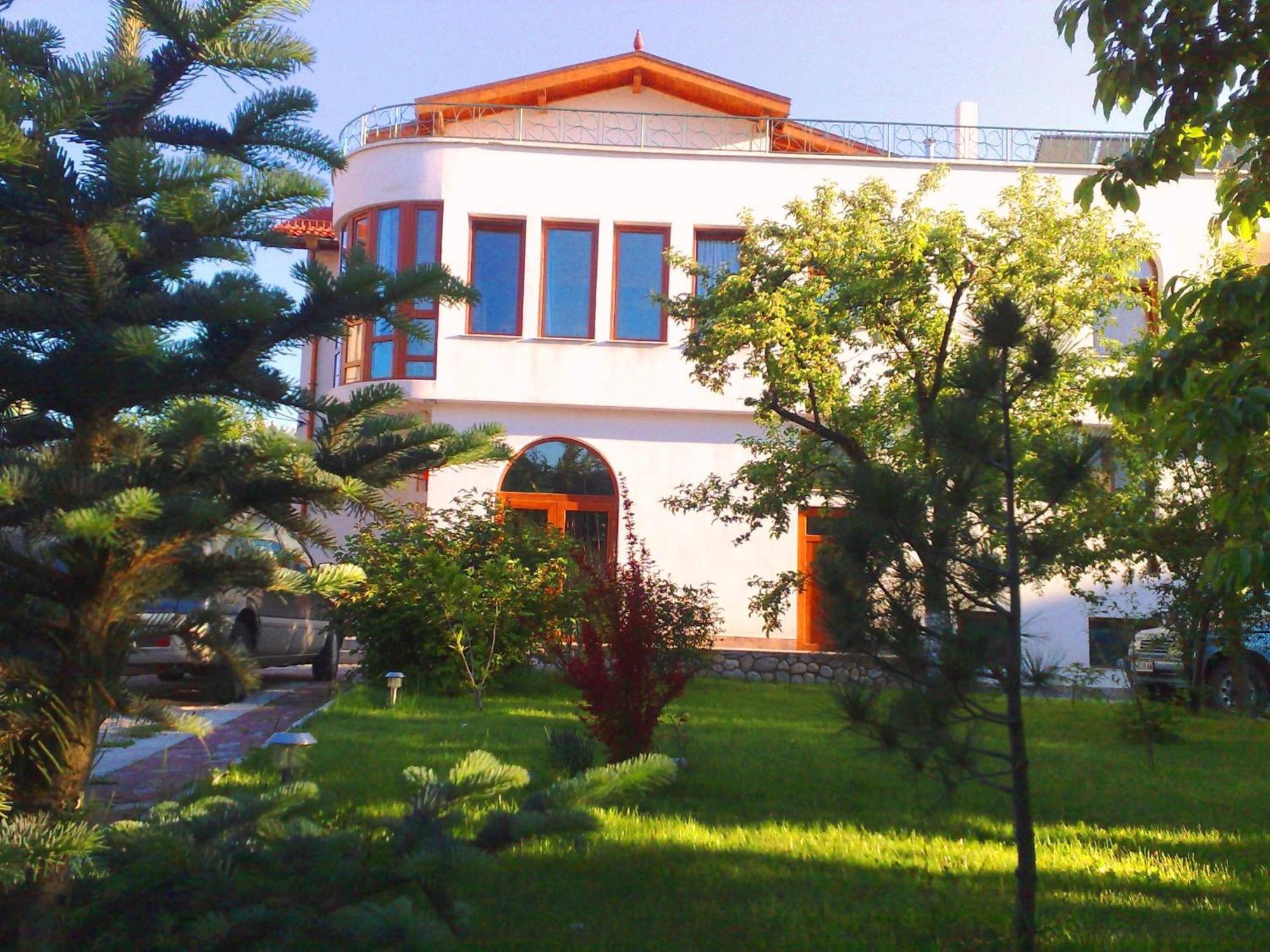 Family Hotel Sonata 萨莫科夫 外观 照片
